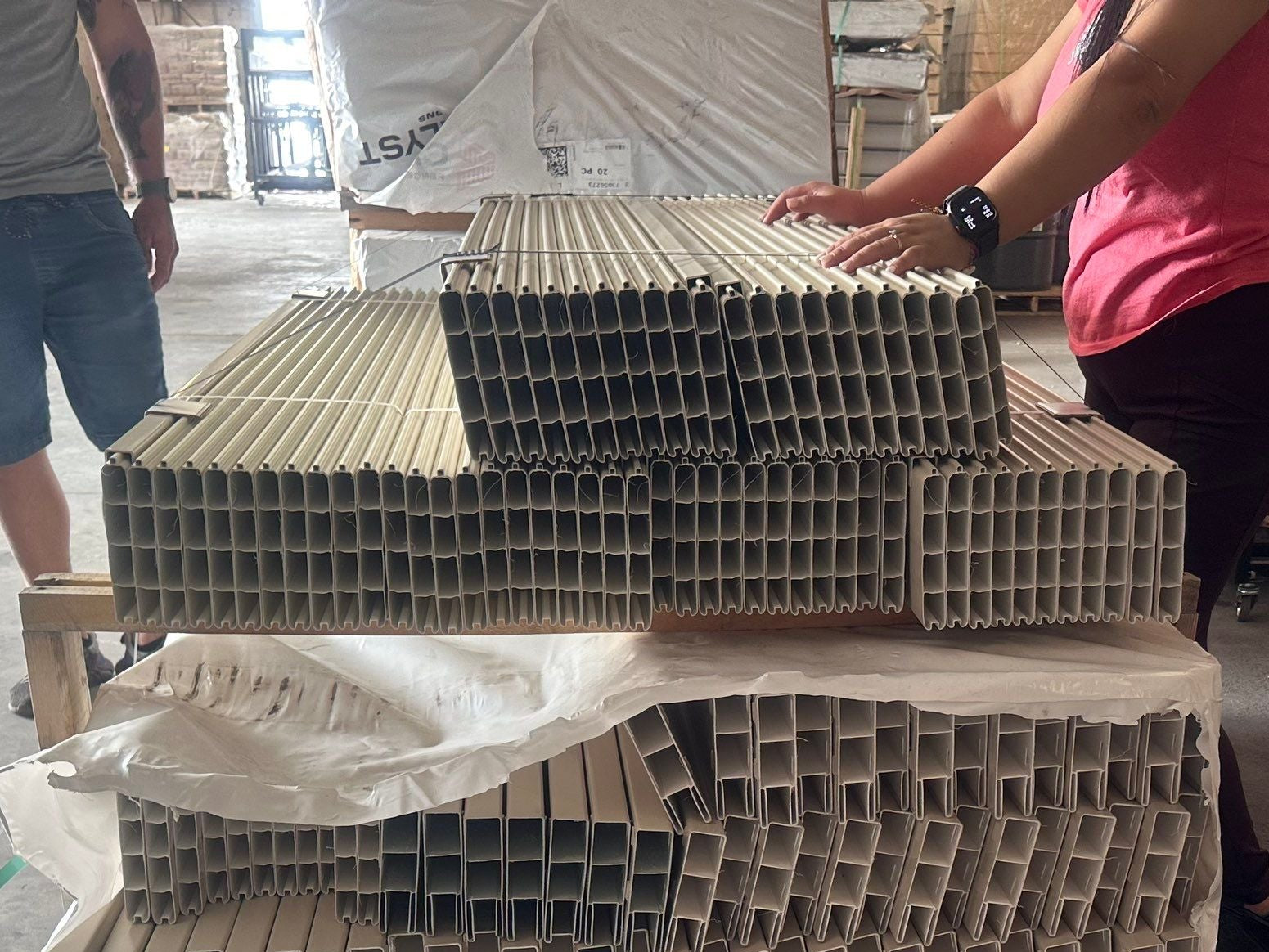 7/8X6X62 T&G Picket-TAN