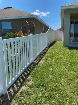 Vinyl Picket Fence Contemporary Close Top | 4ft High | 2 Rail Pool Code